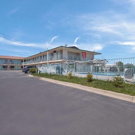 Econo Lodge Yakima Luaran gambar