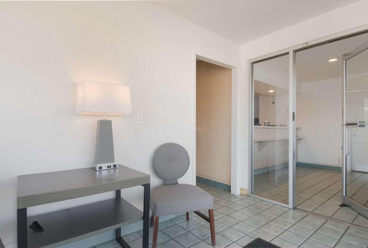Econo Lodge Yakima Luaran gambar